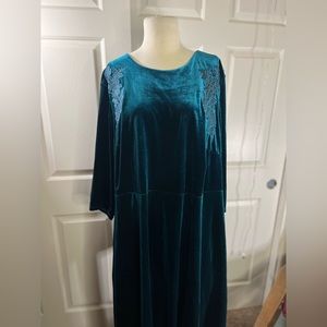 ELOQUII Velvet Blue Holiday Dress (Size 22)
